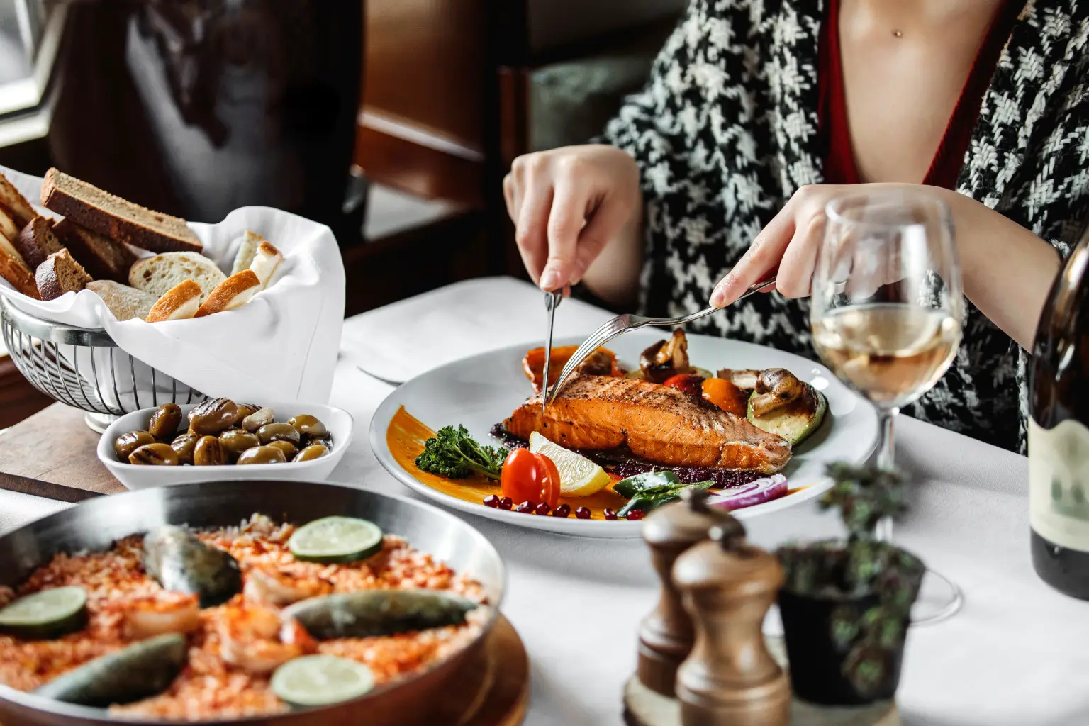 The Ultimate Adelaide Seafood Dining Guide: Where, What & When to Eat